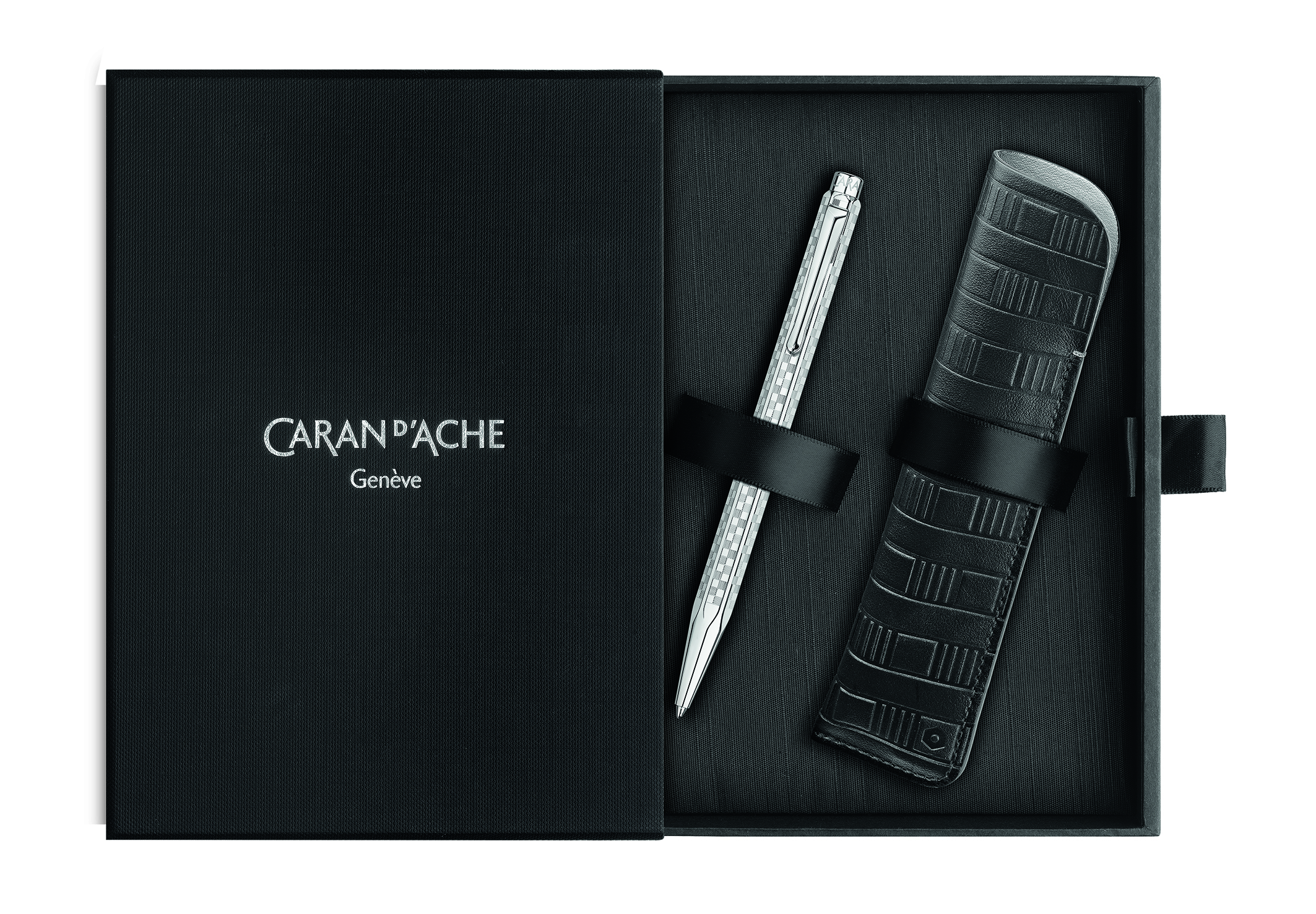 Caran d'Ache Ecridor Set Damier Kugelschreiber und Lederetui